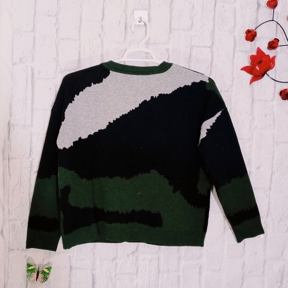 Theo‎ & Spence Boxy Fit Sweater - Picture 2 of 4